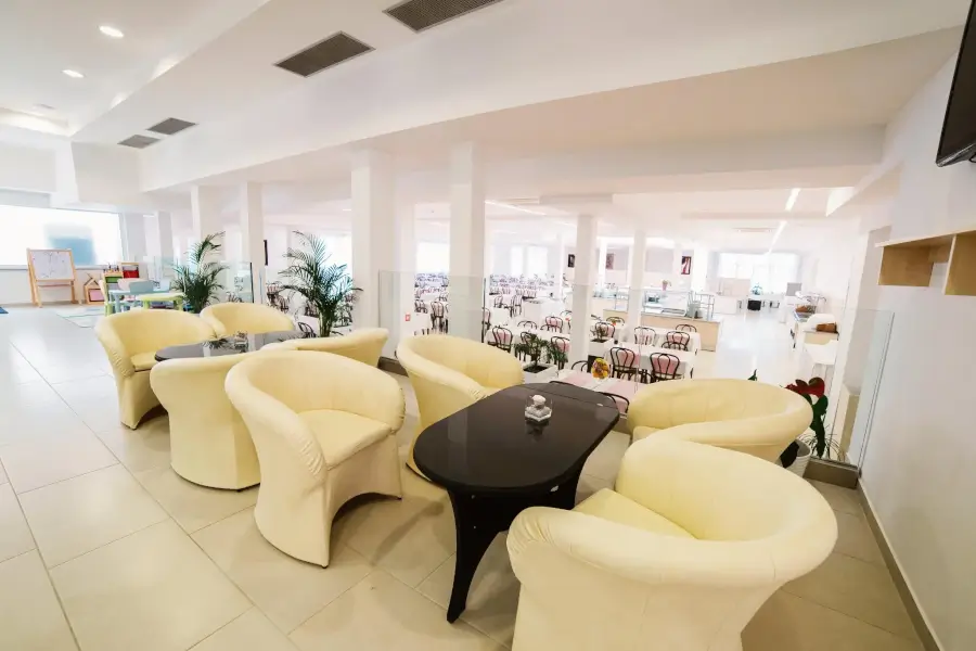 Depandansa Slaven - Bar