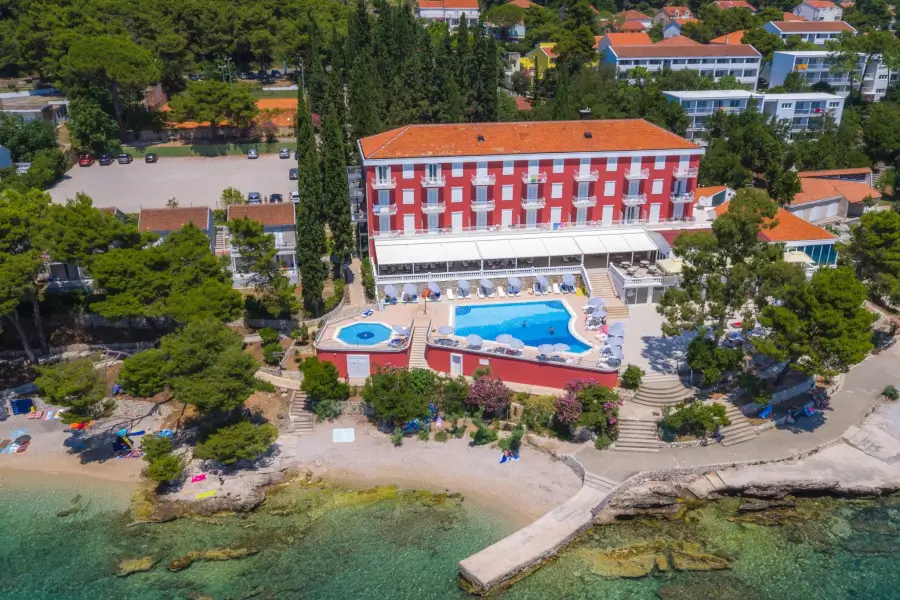 Pelješac- hotel Younique Bellevue by Aminess-Plaža