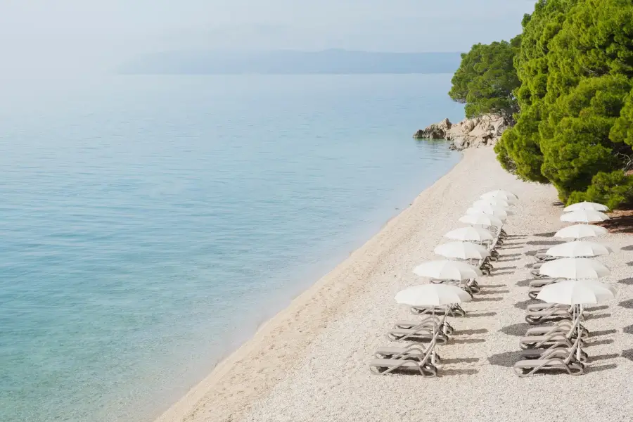 Tućepi - Bluesun hotel Jadran - plaža