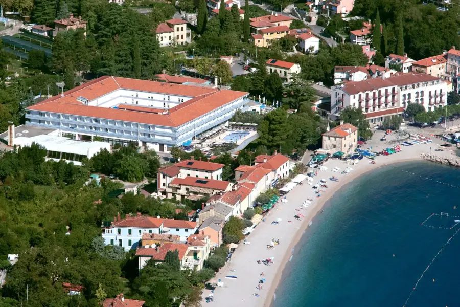 Mošćenička Draga - hotel Marina - splošen pogled