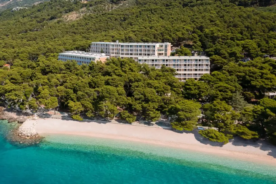 Brela-Bluesun hotel Marina-Splošen pogled