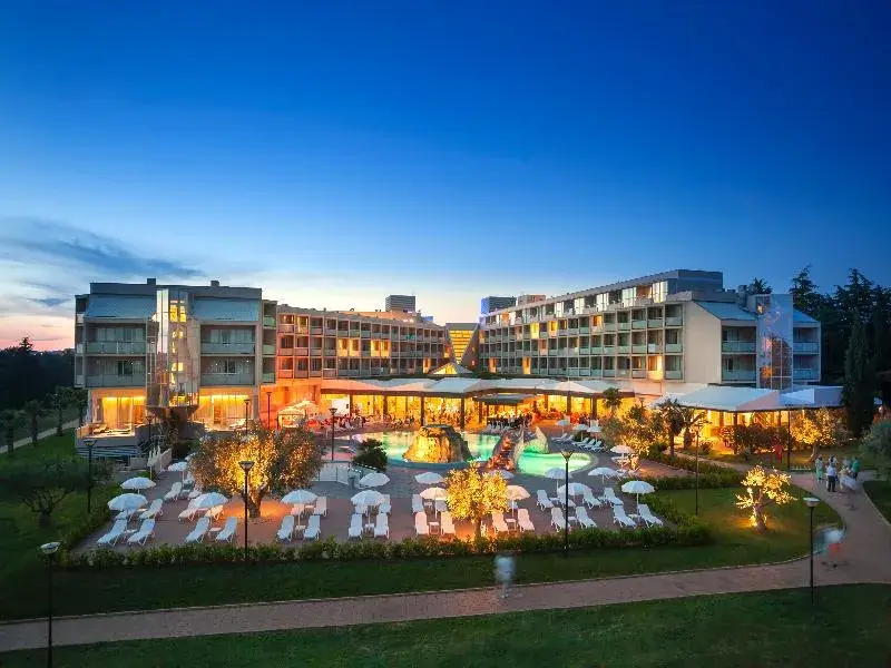 Novigrad - hotel Aminess Maestral