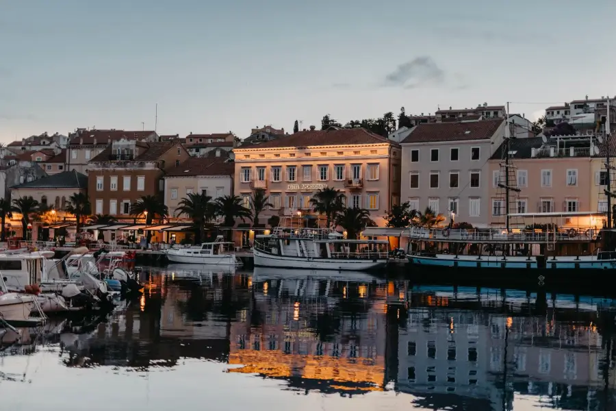 otok Lošinj-hotel Apoksiomen-Splošen pogled