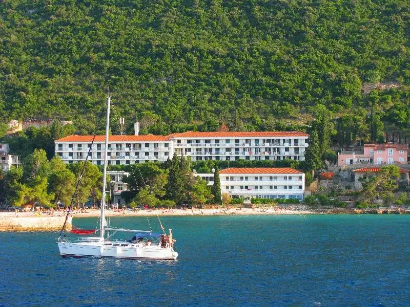 Pelješac - hotel Faraon-Splošni pogled
