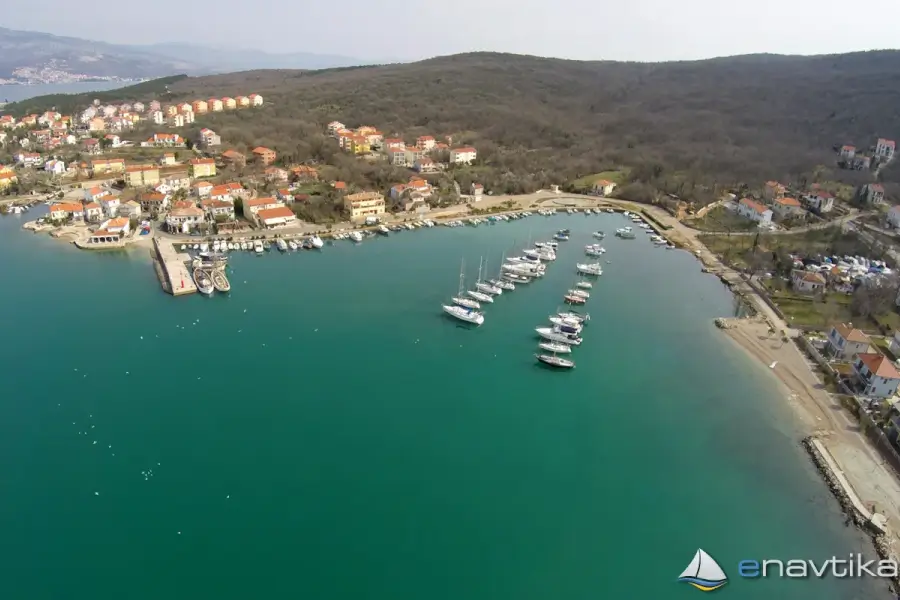 otok Krk-app No name Estee-Splošen pogled