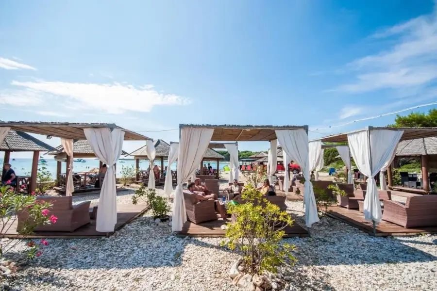 Dugi otok-dep. Lavanda-Plaža