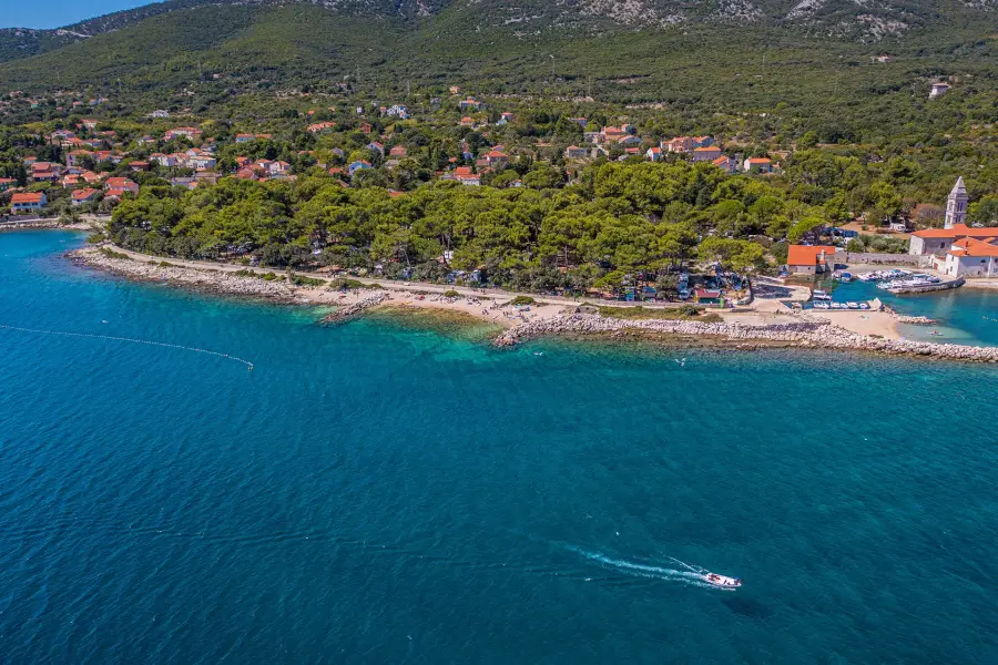 otok Lošinj- camp Rapoća-Splošen pogled