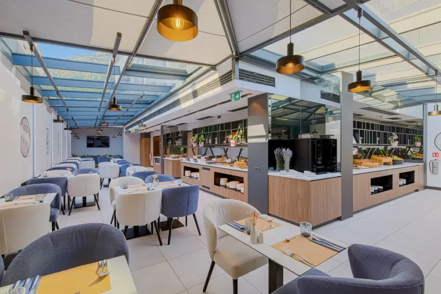 Baška Voda - Boutique Noemia - restavracija