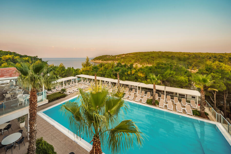 Island Brač -GAVA ISLAND FOREST COTTAGES - bazen