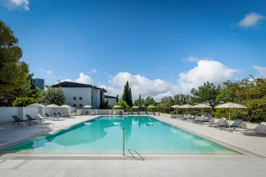 Ad Turres Holiday Resort - Bazen